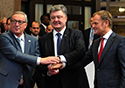 000231_Jean_Claude_Juncker_Petro_Poroshenko_Donald_Tusk.png